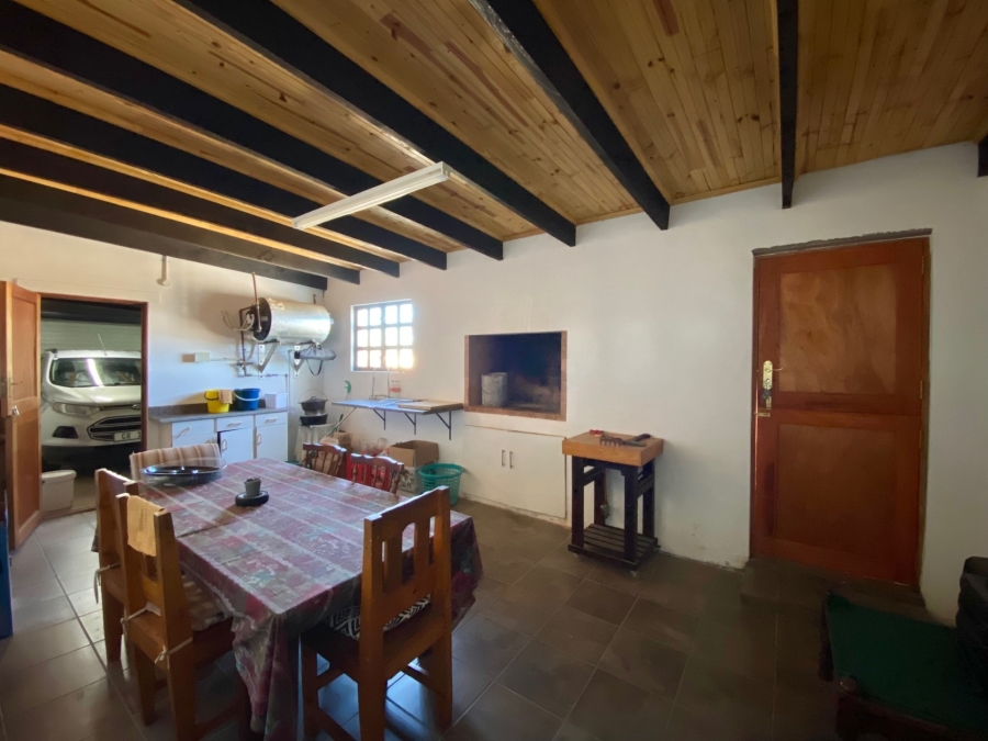 5 Bedroom Property for Sale in Hopefield Western Cape